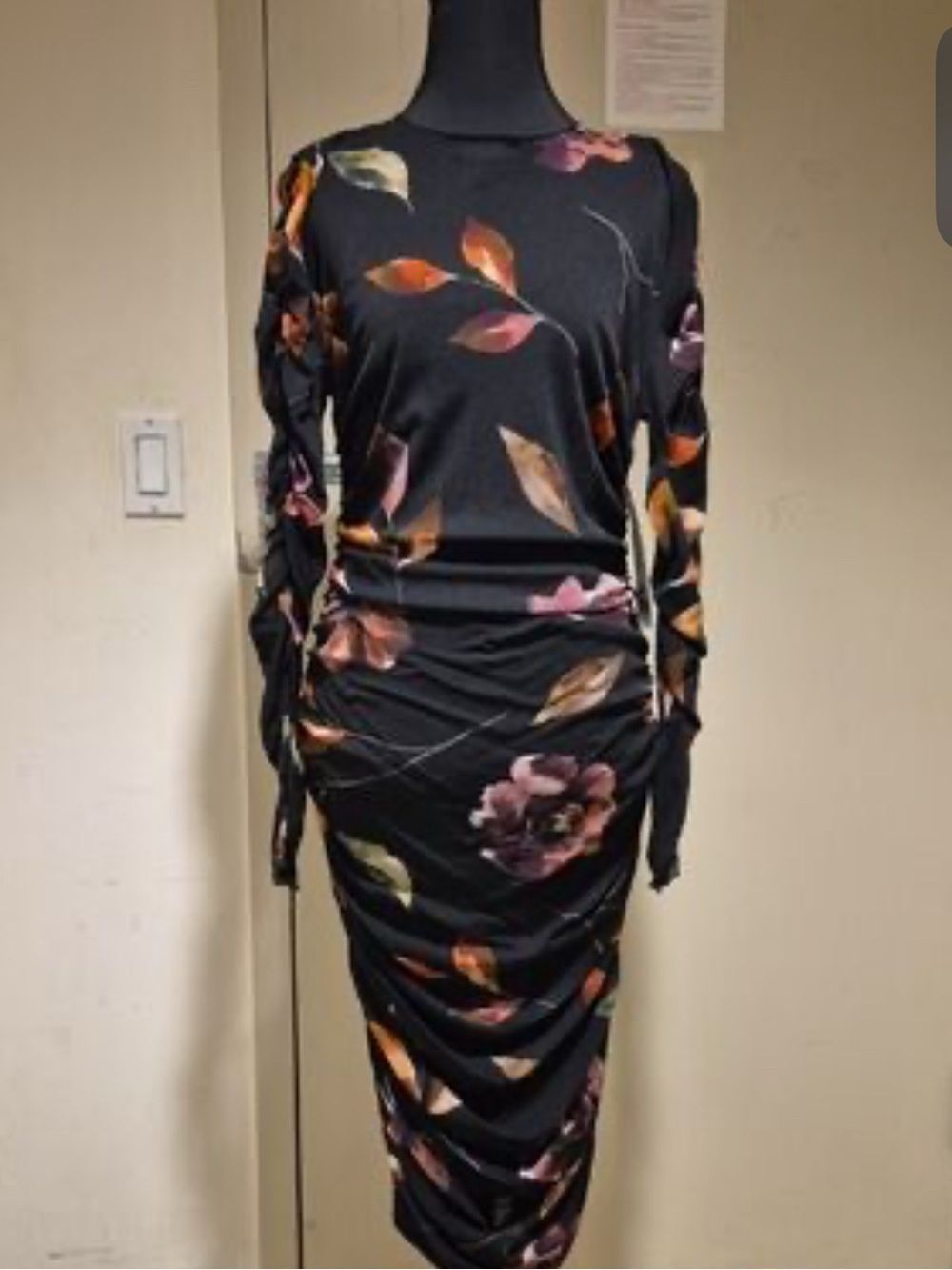 Etcetera Black Floral Ruched Long-Sleeve Midi Dress with Multicolor Leaves